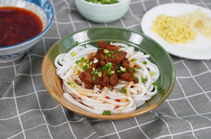 新邱肉臊子粉培训